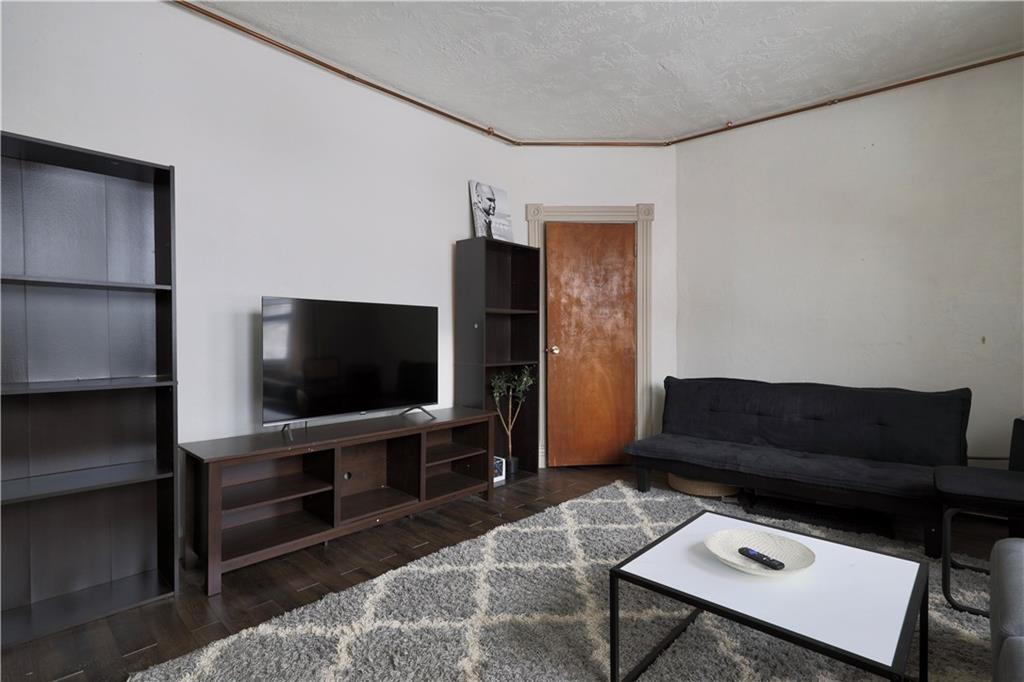 1707 Locust Street, Unit 2 Pittsburgh, PA 15219 - Photo 6 of 24