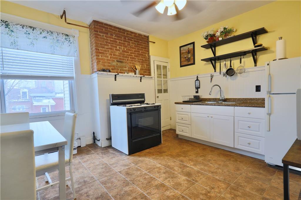 1707 Locust Street, Unit 2 Pittsburgh, PA 15219 - Photo 9 of 24