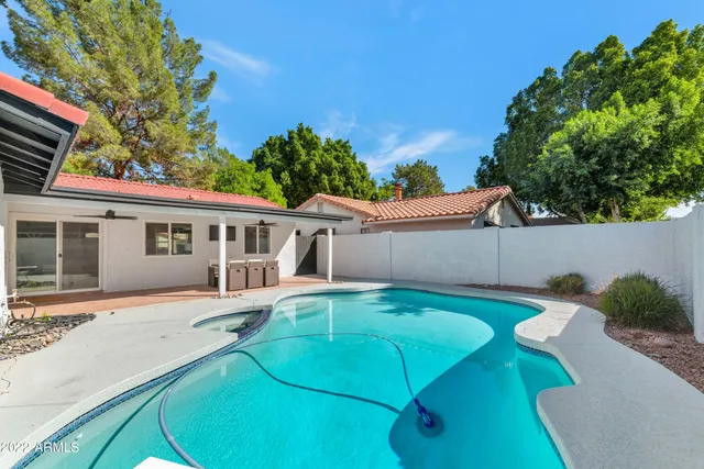 $6,495 | 1511 East Edgewater Drive, Tempe, AZ 85283