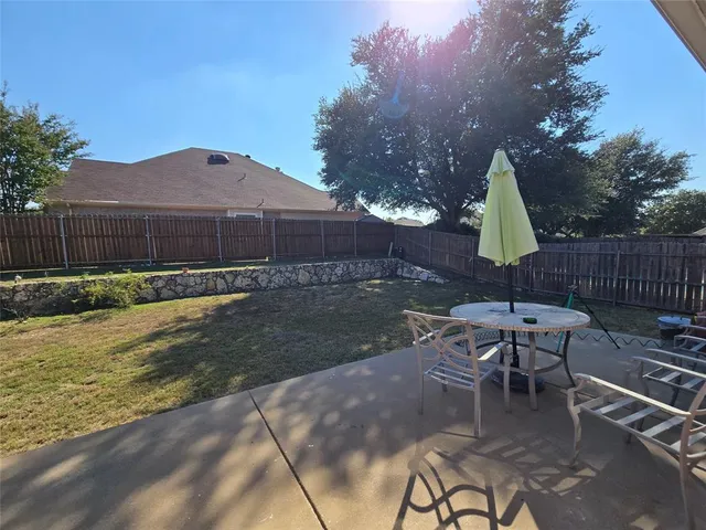 $2,375 | 5213 Meadowland Drive, Fort Worth, TX 76123