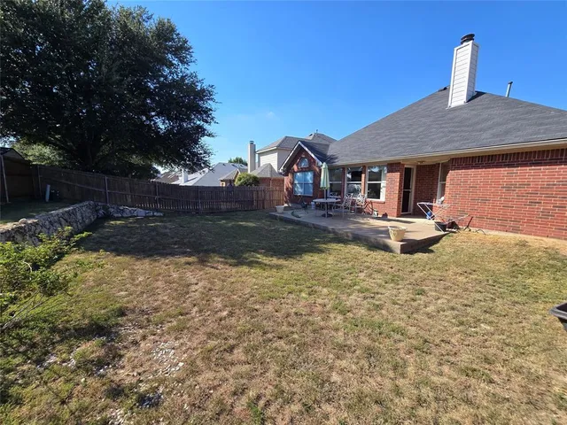 $2,375 | 5213 Meadowland Drive, Fort Worth, TX 76123