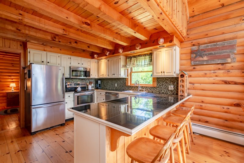 180 Flynn Hollow Road Sunderland, VT 05250 - Photo 3 of 16 Gallery Image 3