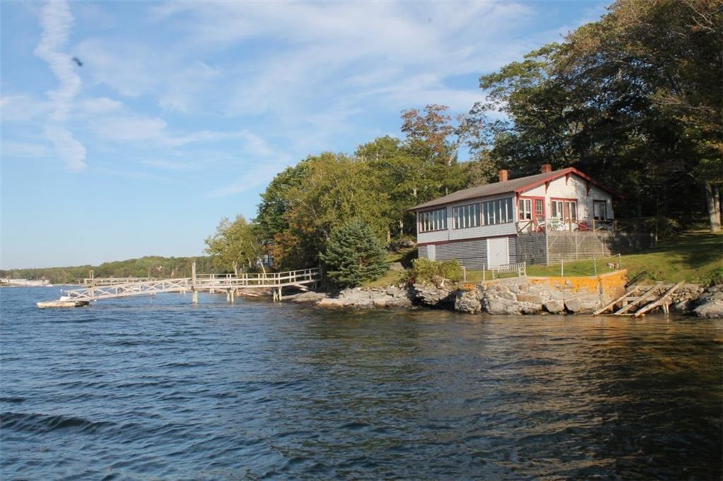 The 1008 sq. ft. 2 bedroom cottage