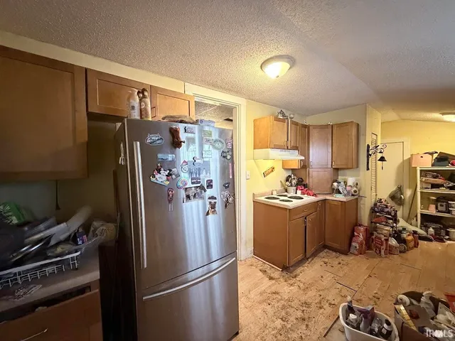 $99,900 | 2212 East Greenville Pike, Winchester, IN 47394