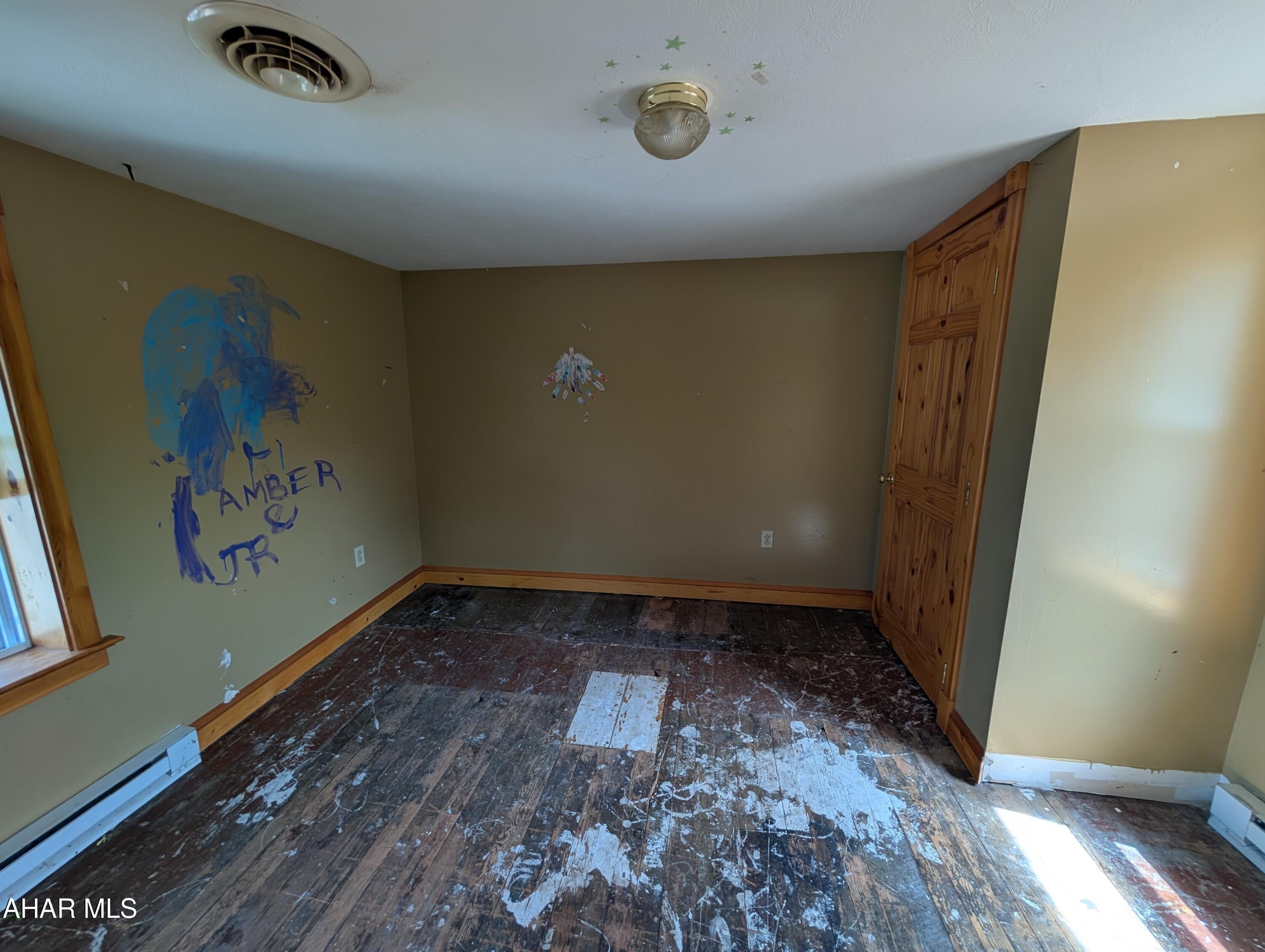212 Spring Street Bedford, PA 15522 - Photo 20 of 29 Gallery Image 20