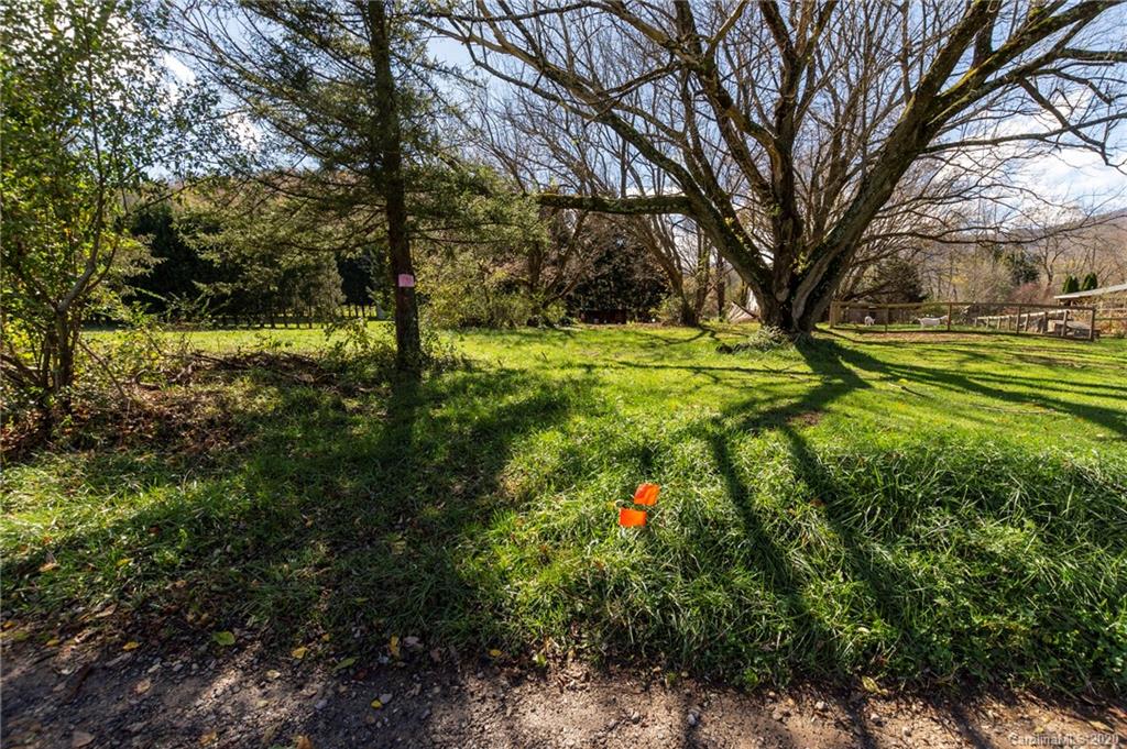 25 Connie Davis Road, Unit 5 Candler, NC 28715 - Photo 24 of 24 Gallery Image 24
