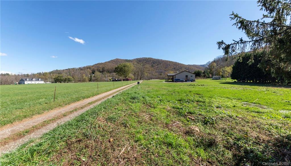 25 Connie Davis Road, Unit 5 Candler, NC 28715 - Photo 6 of 24 Gallery Image 6