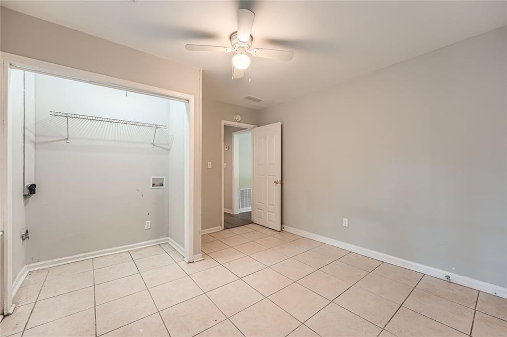 2275 Old Spring Road Smyrna, GA 30080 - Photo 9 of 28 a view of an empty room