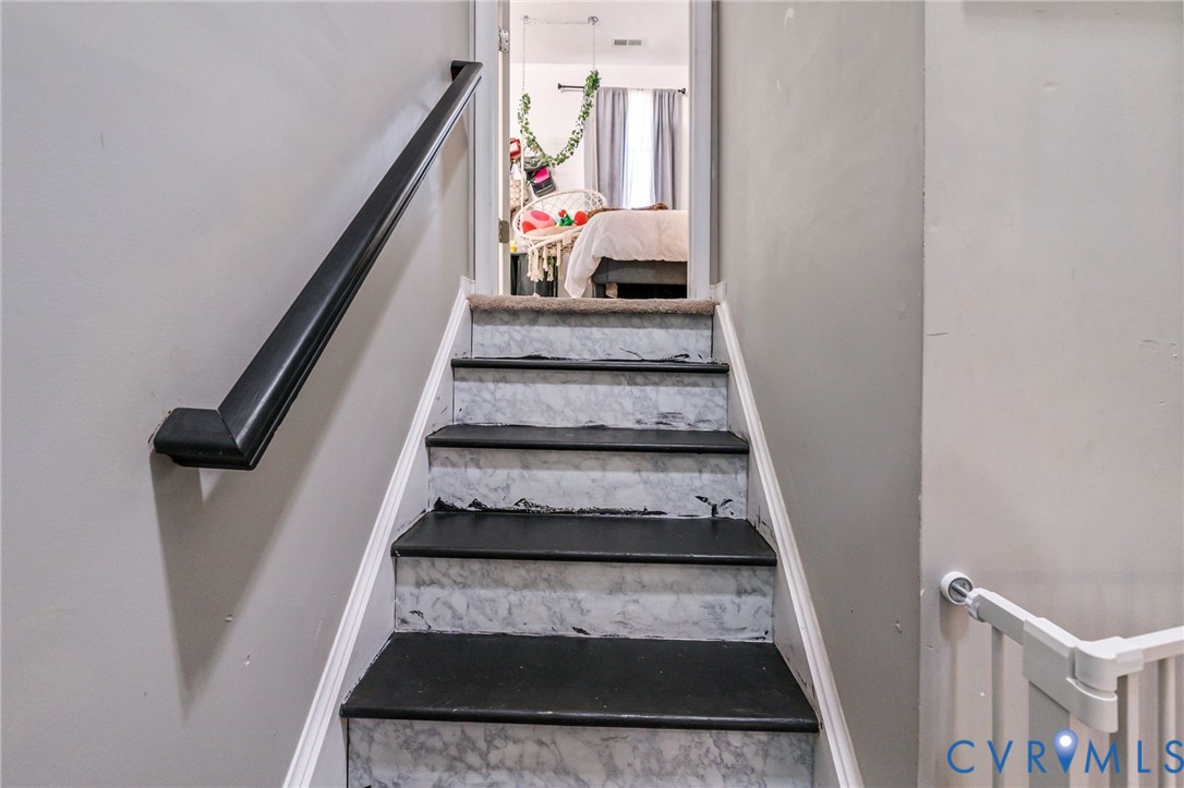 3218 Rimswell Court Midlothian, VA 23112 - Photo 15 of 32 Stairs with baseboards