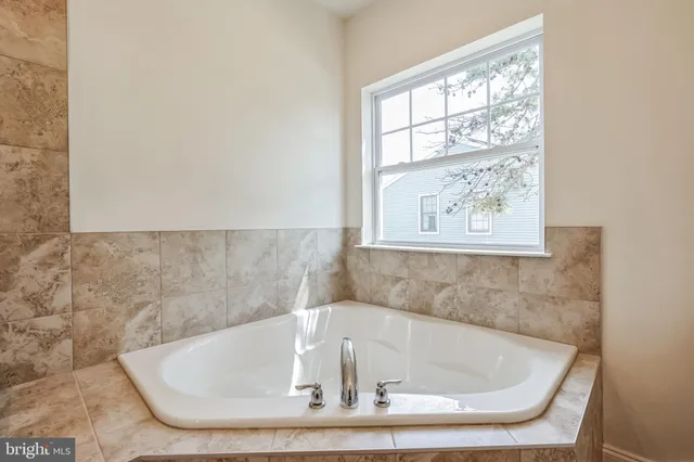 $674,900 | 848 Saw Mill Road, Unit B, Townsend, DE 19734