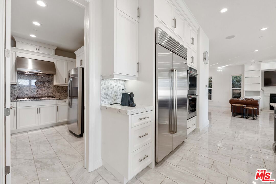 12023 North Ricasoli Way Porter Ranch, CA 91326 - Photo 41 of 72 Gallery Image 41