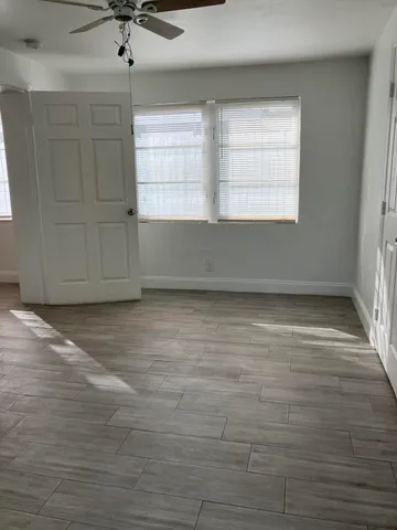 $3,000 | 949 30th Street, West Palm Beach, FL 33407