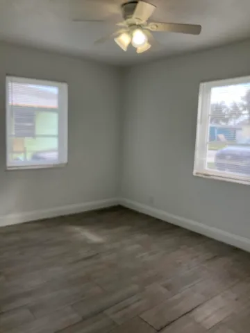 $3,000 | 949 30th Street, West Palm Beach, FL 33407