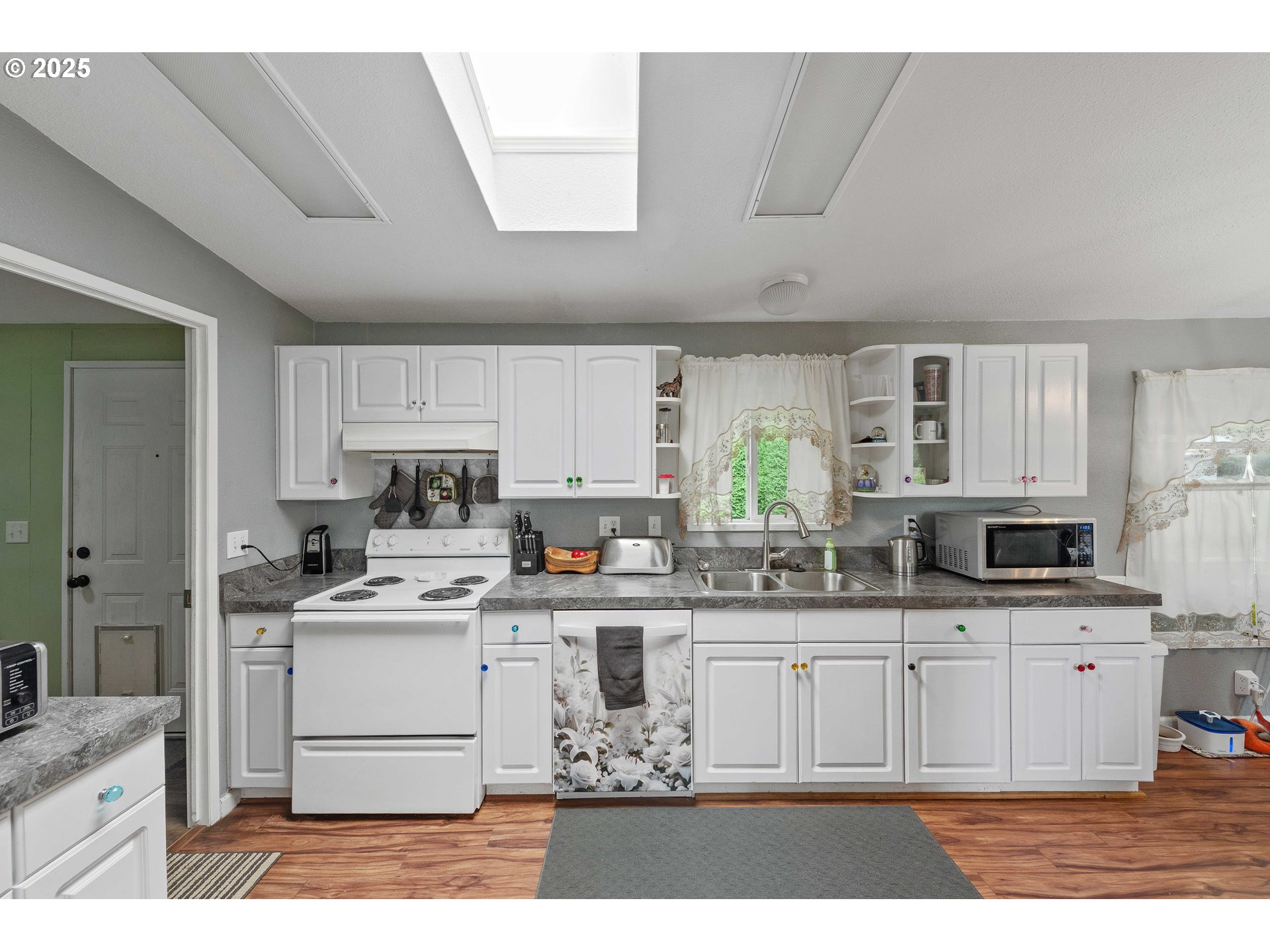 57378 Woodland Road Coquille, OR 97423 - Photo 12 of 40 Gallery Image 12