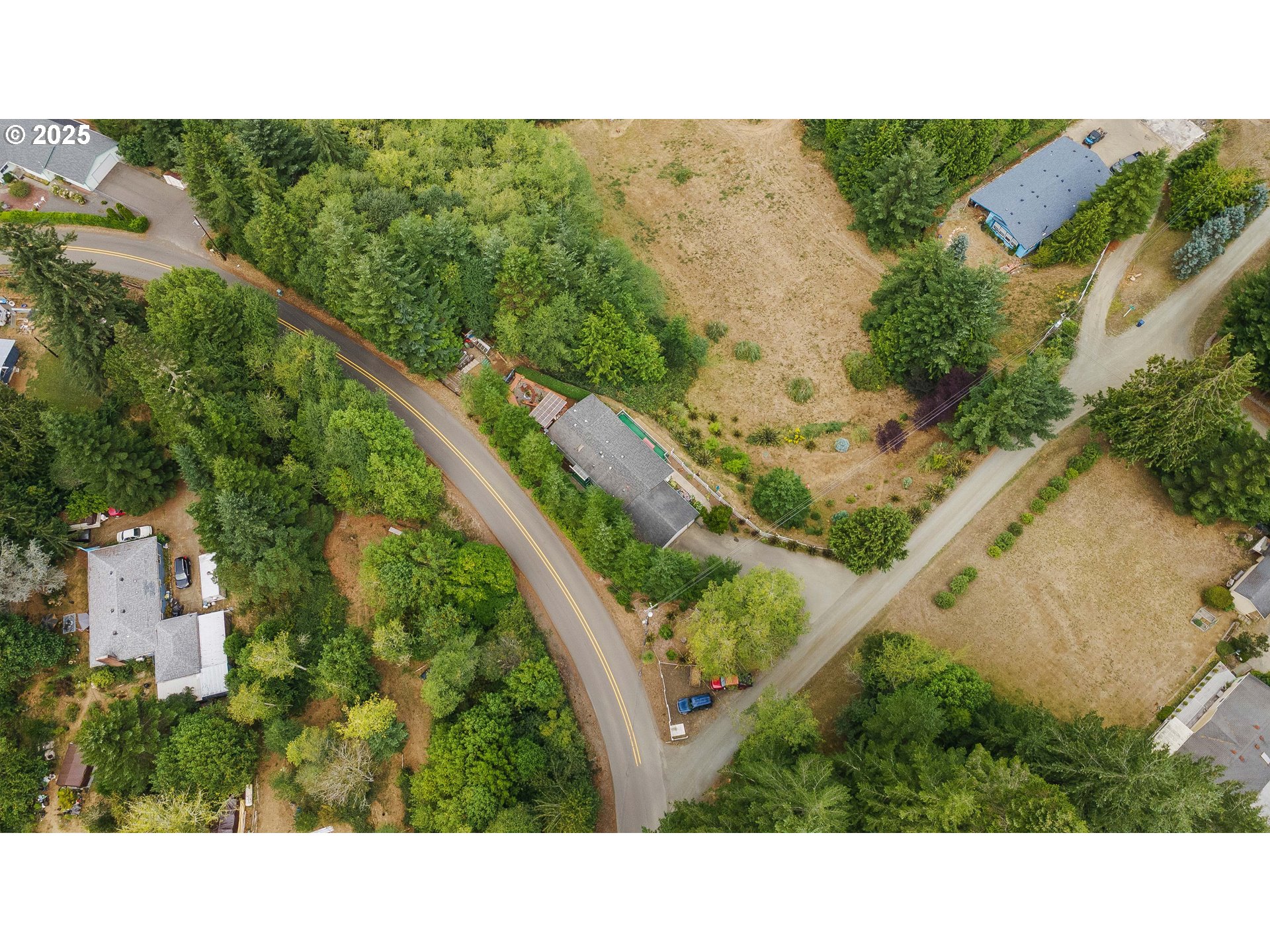 57378 Woodland Road Coquille, OR 97423 - Photo 6 of 40 Gallery Image 6