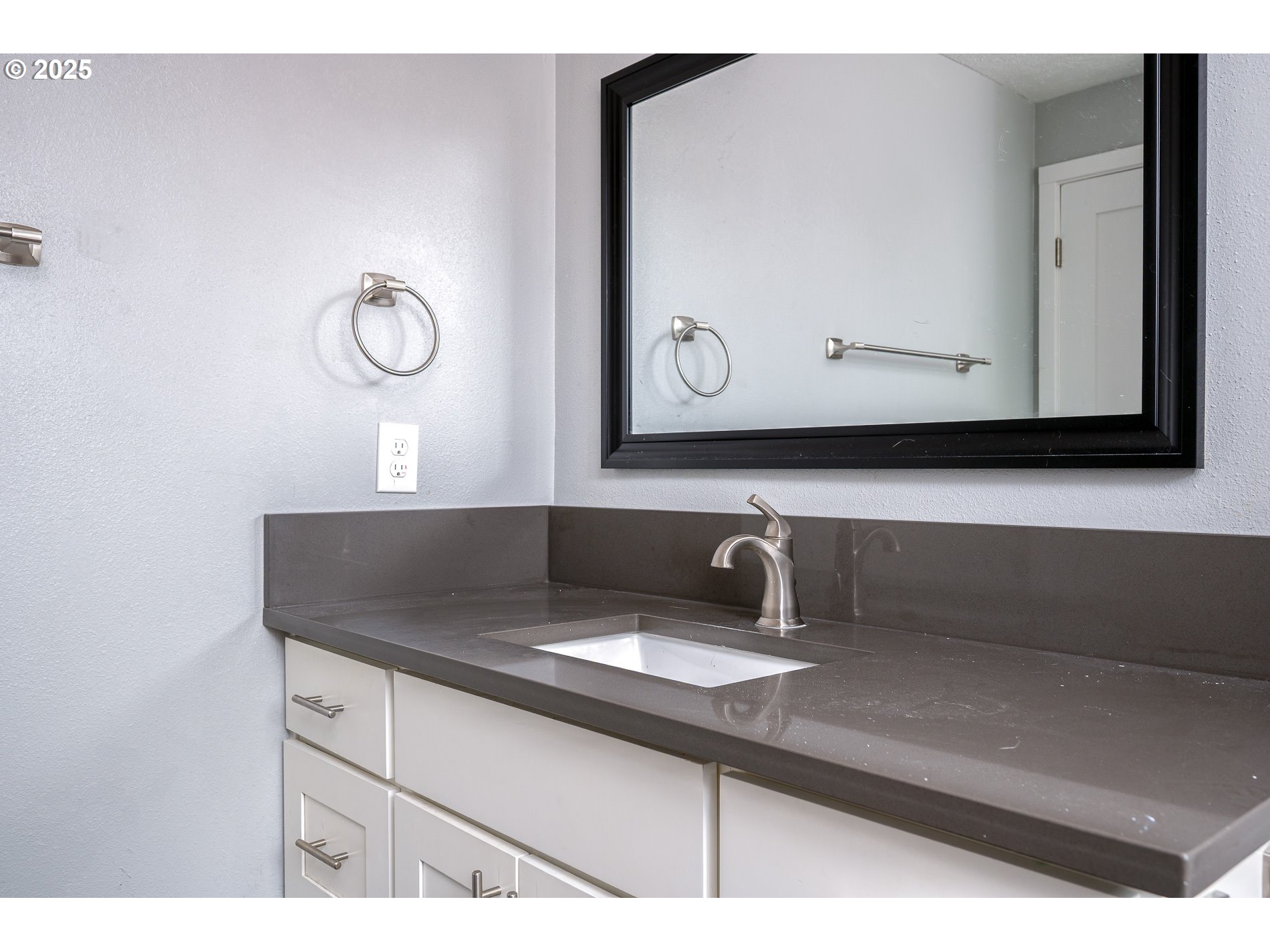 3774 Homestead Court Northeast Keizer, OR 97303 - Photo 16 of 33