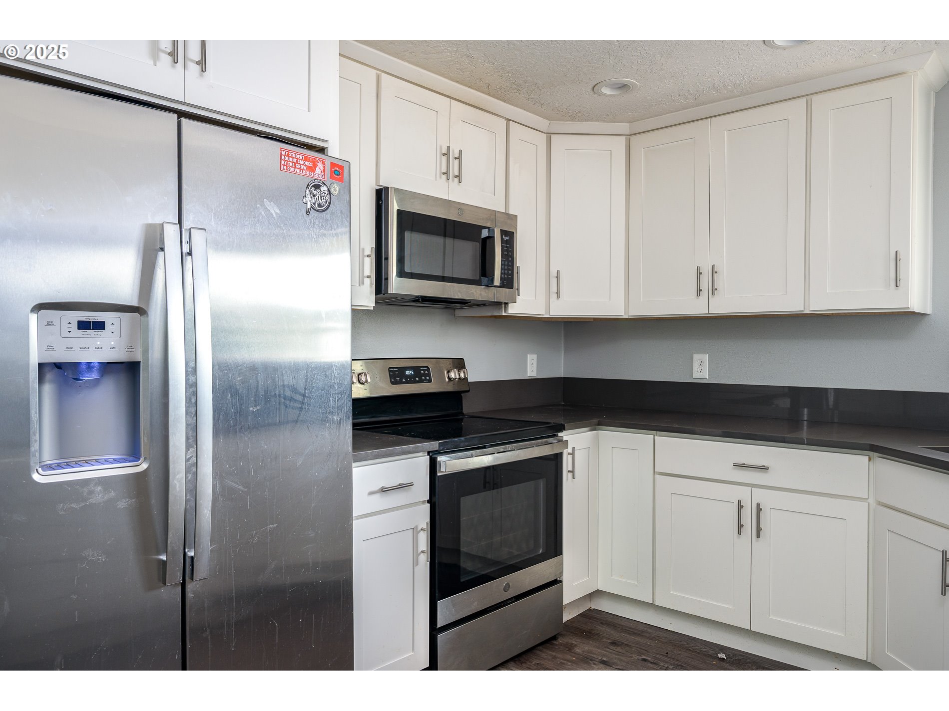 3774 Homestead Court Northeast Keizer, OR 97303 - Photo 5 of 33