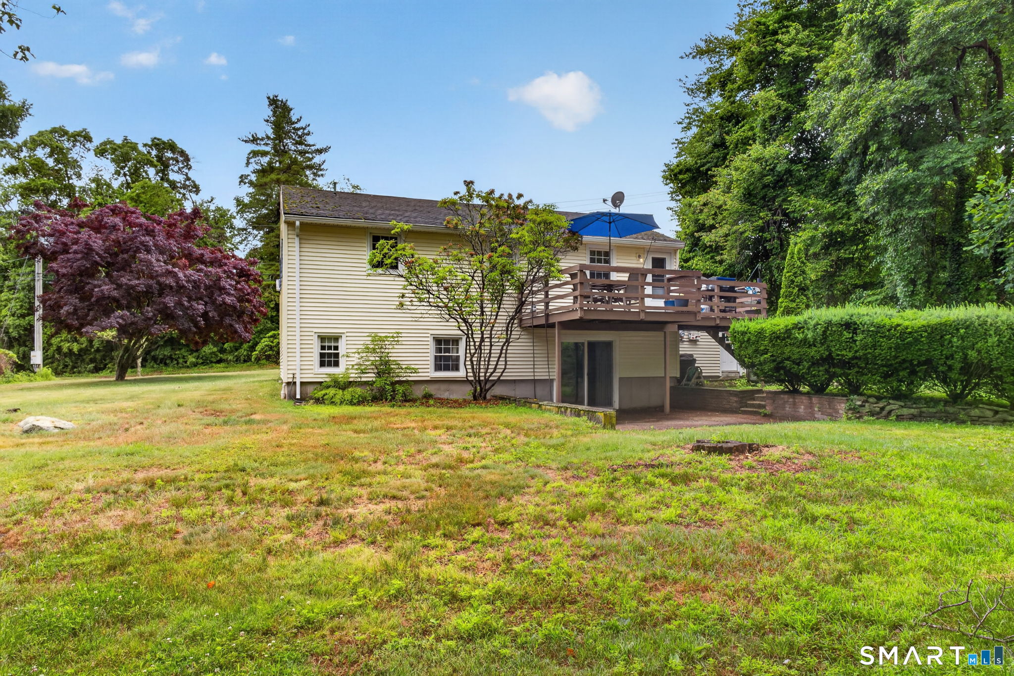 40 Cedar Road Clinton, CT 06413 - Photo 3 of 33