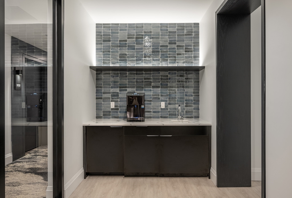 93 Bennington Street, Unit 208 Revere, MA 02151 - Photo 21 of 29