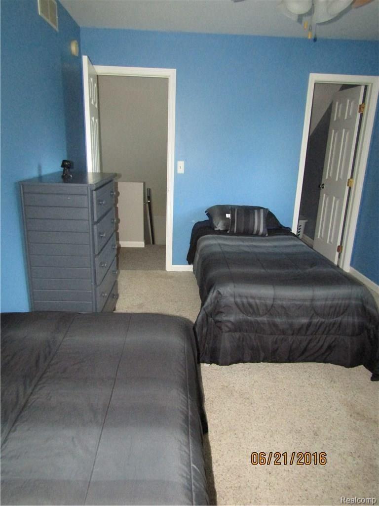 4622 Orvis Road Newport, MI 48166 - Photo 16 of 55 IMG_0711.JPG