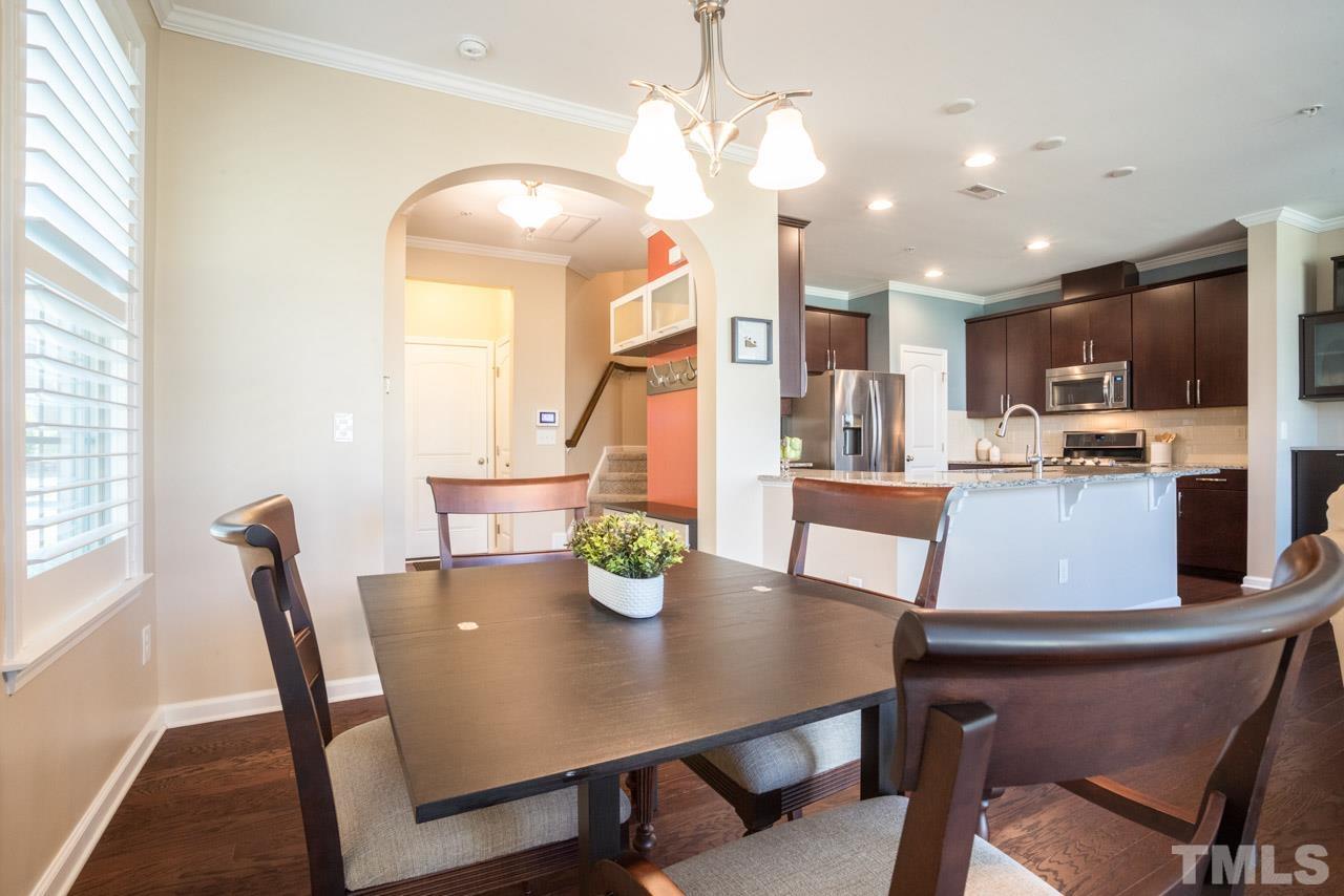 10115 Raven Tree Drive Raleigh, NC 27617 - Photo 11 of 28 Gallery Image 11