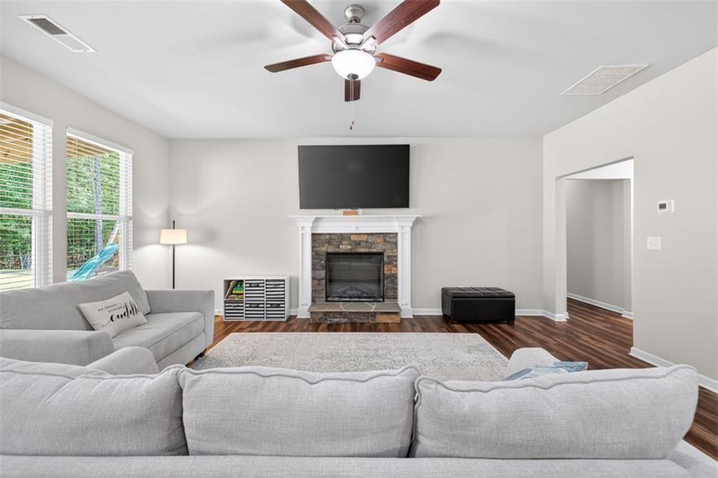 1537 Ridgewood Court Monroe, GA 30656 - Photo 8 of 62