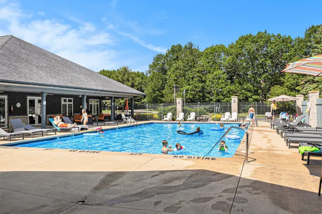 $194,900 | 18372 North Ridge Court, Unit 12, Spring Lake, MI 49456