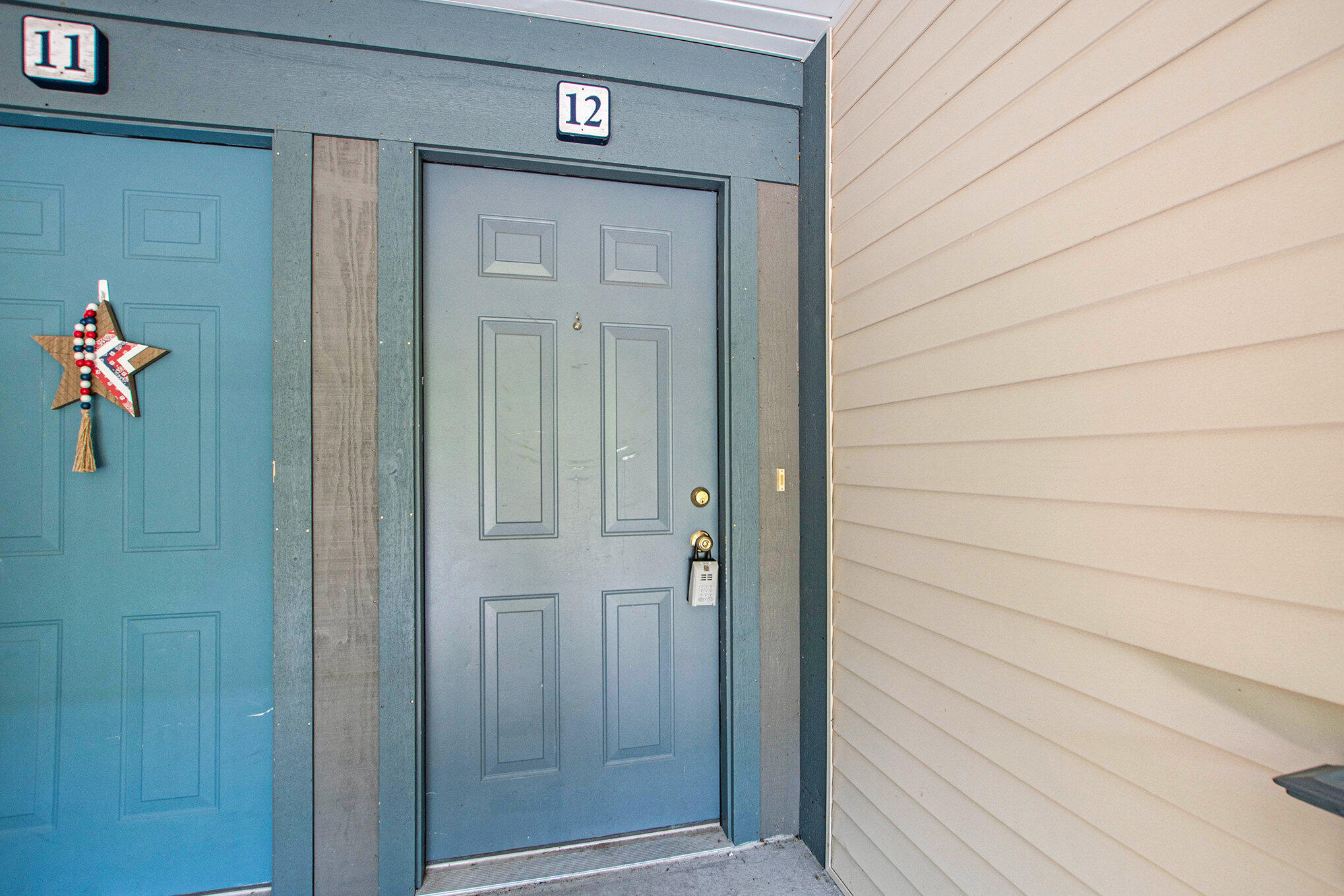 18372 North Ridge Court, Unit 12 Spring Lake, MI 49456 - Photo 5 of 41 004_dsc07291_342