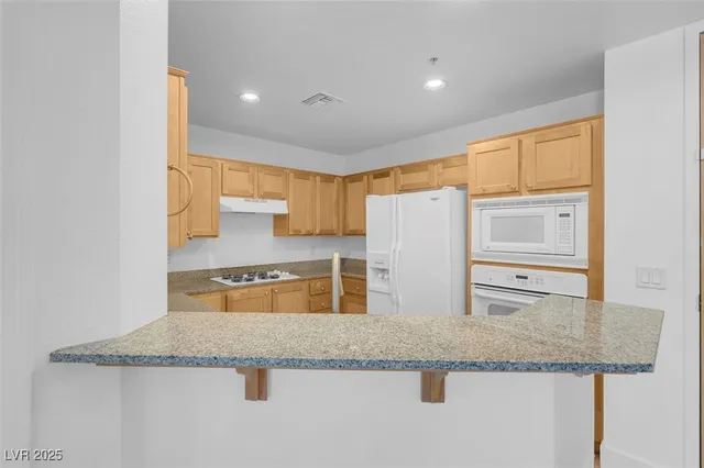 $1,450 | 75 East Agate Avenue, Unit 206, Las Vegas, NV 89123