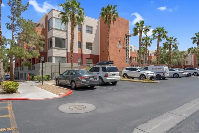 $1,450 | 75 East Agate Avenue, Unit 206, Las Vegas, NV 89123