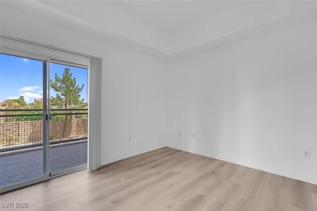 $1,450 | 75 East Agate Avenue, Unit 206, Las Vegas, NV 89123