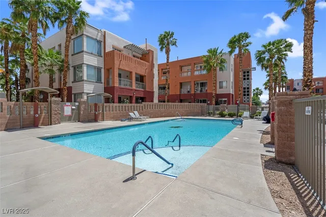 $1,450 | 75 East Agate Avenue, Unit 206, Las Vegas, NV 89123