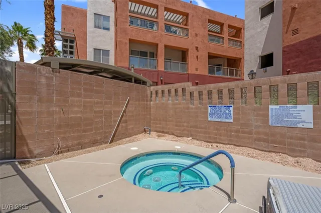 $1,450 | 75 East Agate Avenue, Unit 206, Las Vegas, NV 89123