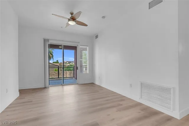 $1,450 | 75 East Agate Avenue, Unit 206, Las Vegas, NV 89123