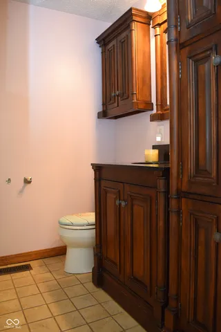 $350,000 | 8059 Harvest Lane, Indianapolis, IN 46256