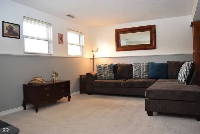 $350,000 | 8059 Harvest Lane, Indianapolis, IN 46256