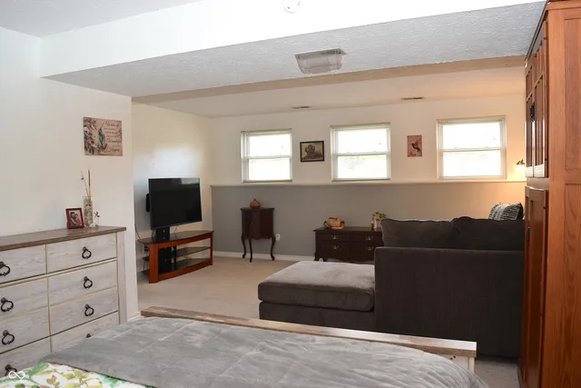 $350,000 | 8059 Harvest Lane, Indianapolis, IN 46256