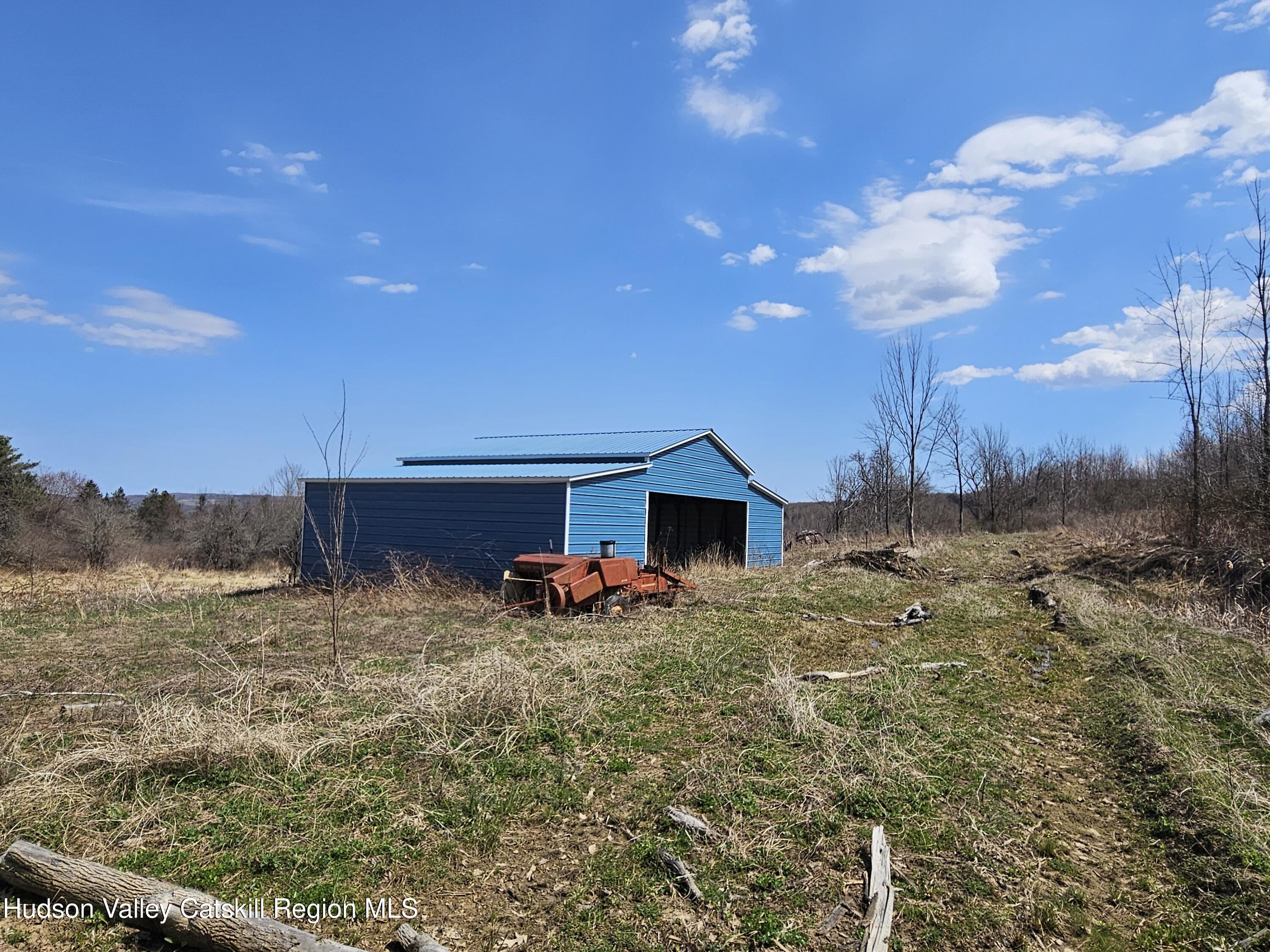 295 Shellstone Road Amsterdam, NY 12010 - Photo 13 of 98 20250424_142602