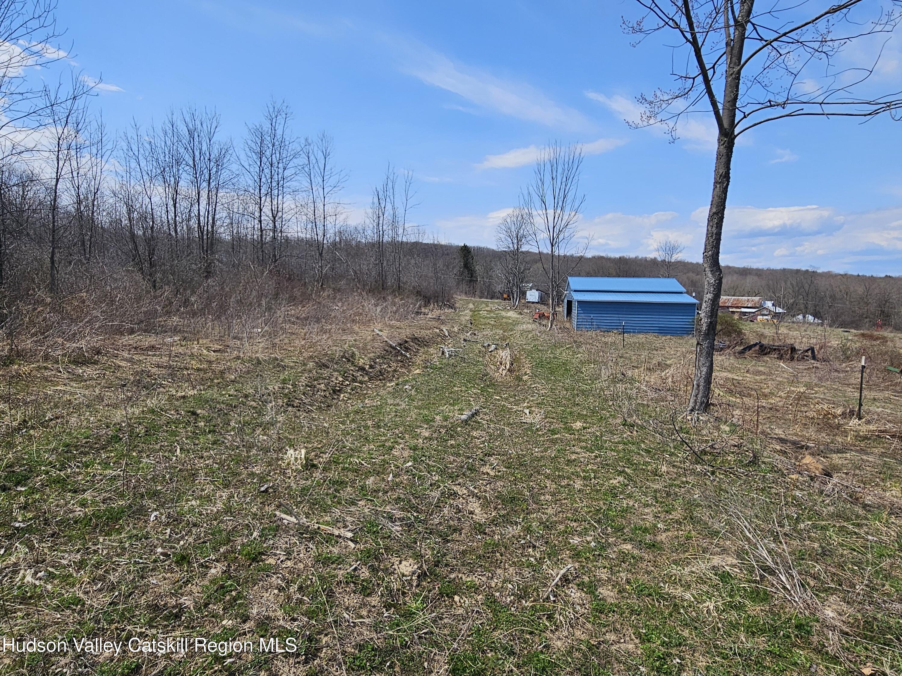 295 Shellstone Road Amsterdam, NY 12010 - Photo 18 of 98 20250424_142802