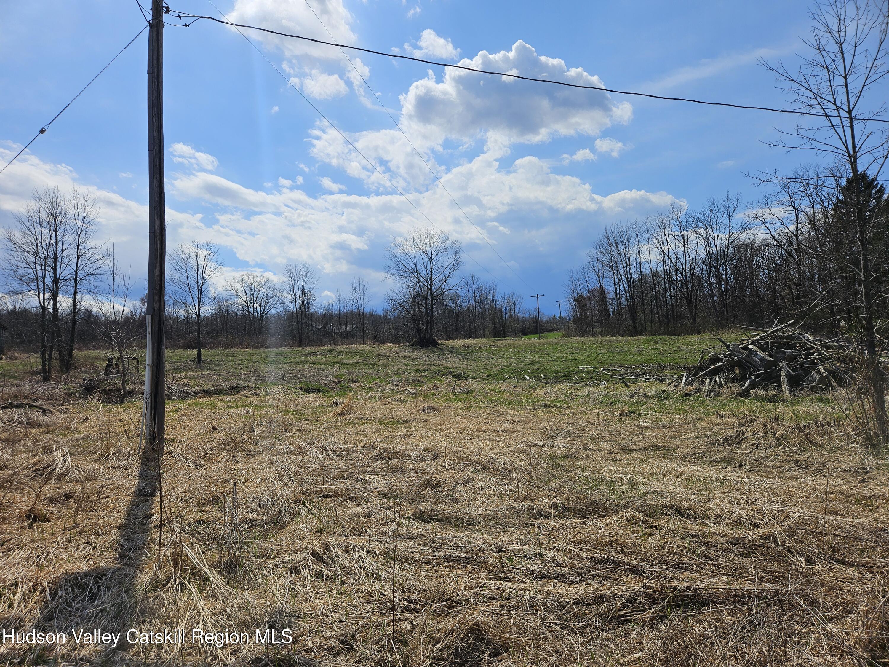 295 Shellstone Road Amsterdam, NY 12010 - Photo 7 of 98 20250424_142324