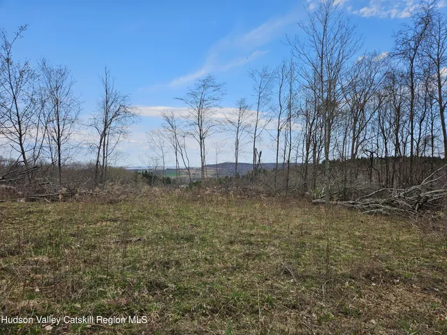 $370,000 | 295 Shellstone Road, Amsterdam, NY 12010