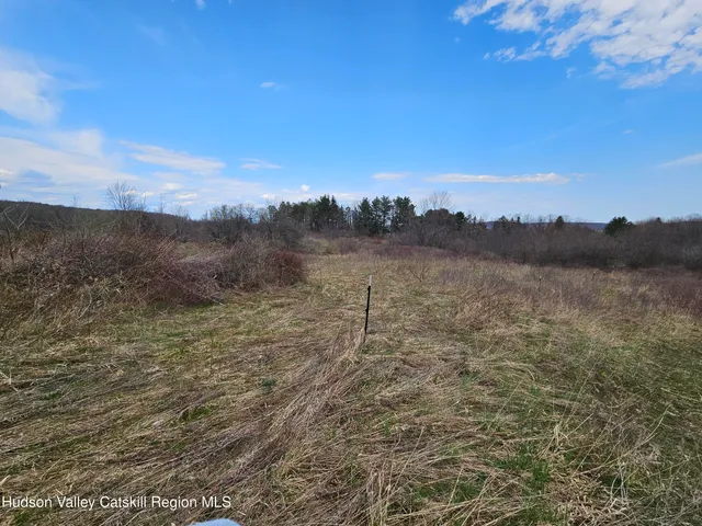 $370,000 | 295 Shellstone Road, Amsterdam, NY 12010