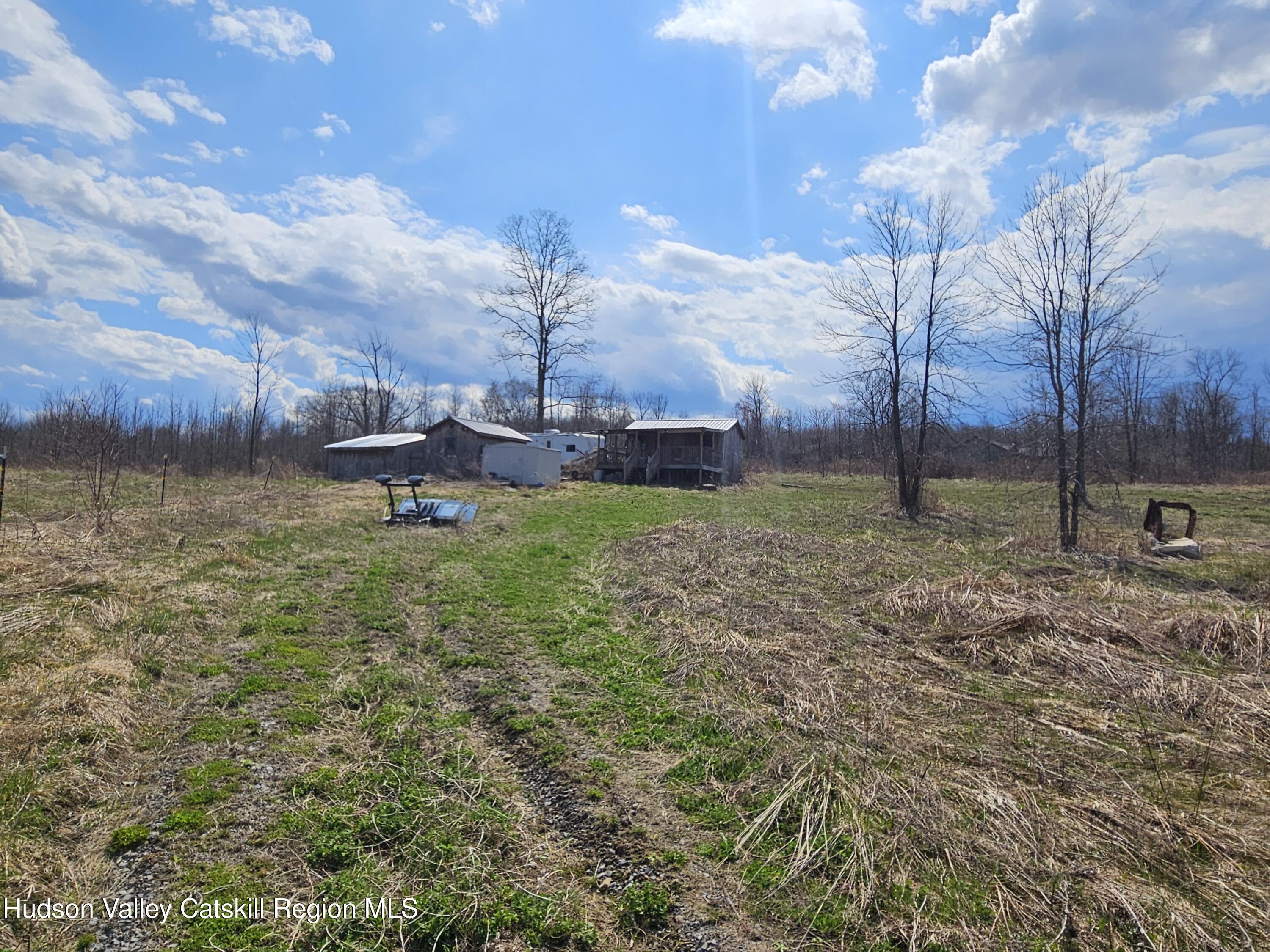 295 Shellstone Road Amsterdam, NY 12010 - Photo 9 of 98 20250424_142416