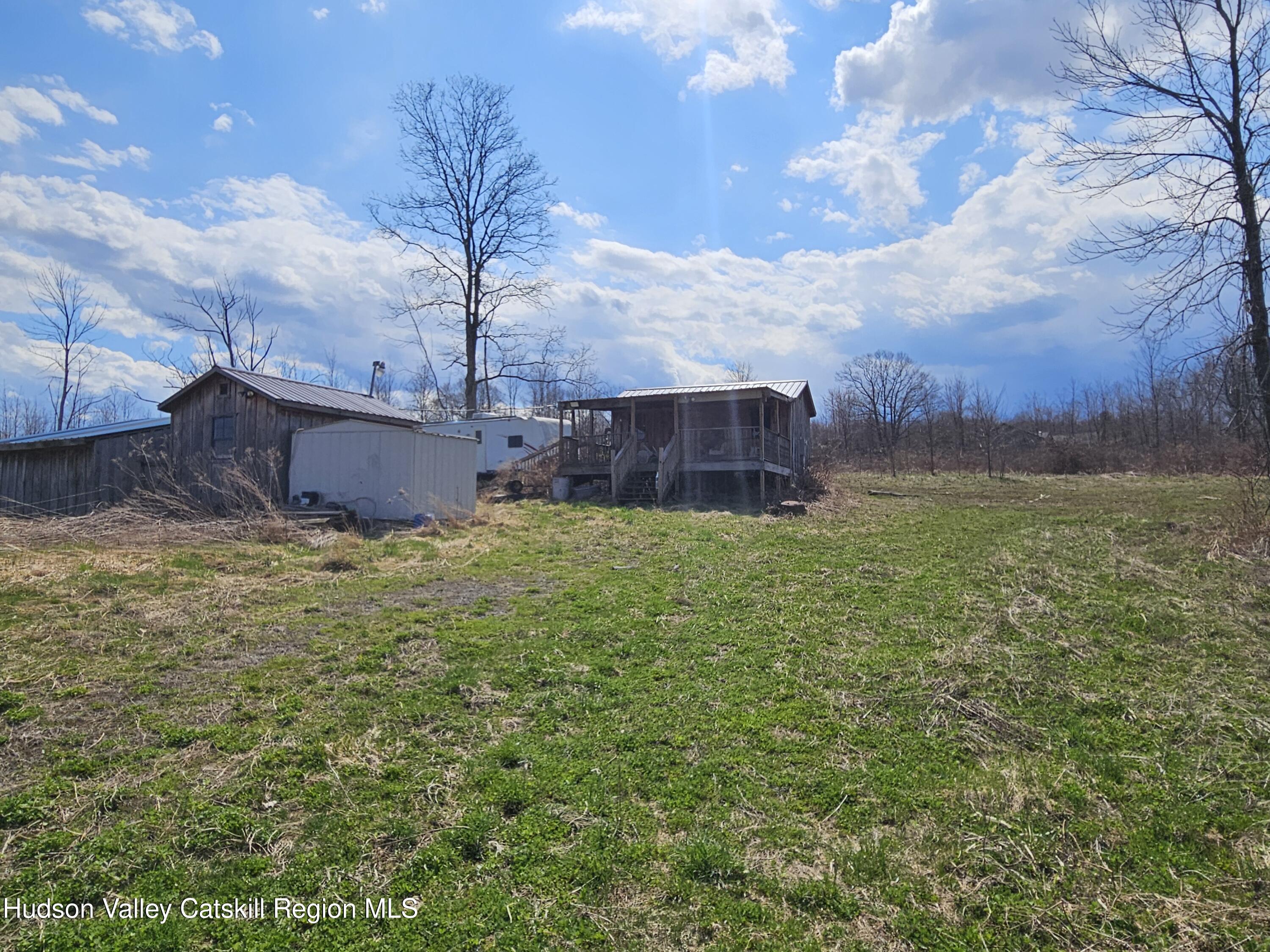 295 Shellstone Road Amsterdam, NY 12010 - Photo 10 of 98 20250424_142435