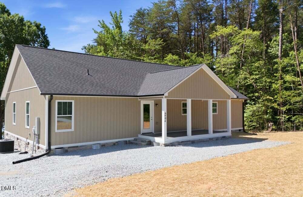 6904 Virgilina Road Roxboro, NC 27574 - Photo 11 of 41