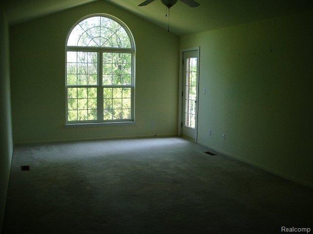 3488 Tremonte Circle Rochester, MI 48306 - Photo 4 of 15 IMGP2027