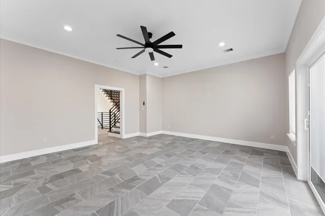 $3,000 | 1906 Dismuke Street, Unit B, Houston, TX 77023