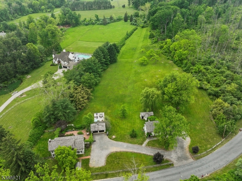 32 Potterstown Road Oldwick, NJ 08858 - Photo 4 of 45