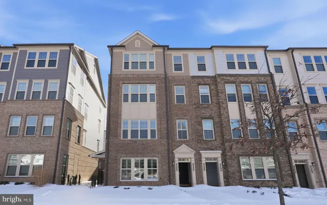 $599,000 | 9540 Fields Road, Unit 9540, Gaithersburg, MD 20878