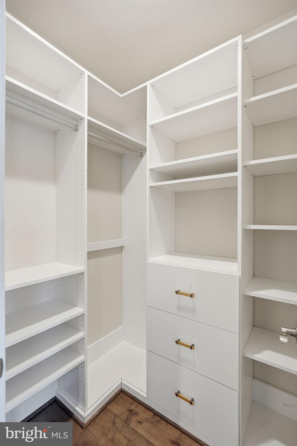9540 Fields Road, Unit 9540 Gaithersburg, MD 20878 - Photo 13 of 30 Second Primary Walk-in Closet